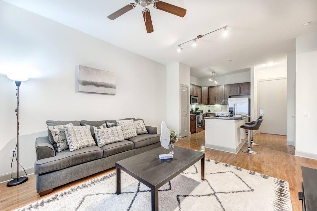 Resort-Style Pool, Gym/Garage, 1Br, Medical Center Houston Exteriör bild