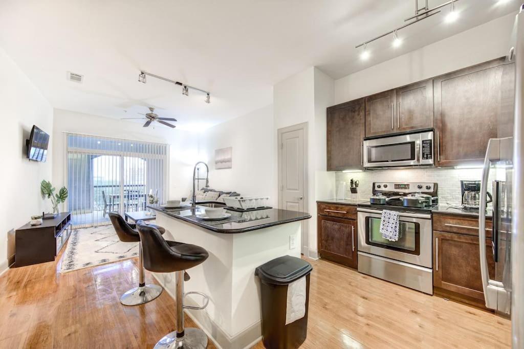 Resort-Style Pool, Gym/Garage, 1Br, Medical Center Houston Exteriör bild